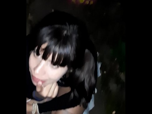 ❤️ На улици натечен пенис у замену за слаткише ❤ Порно код нас